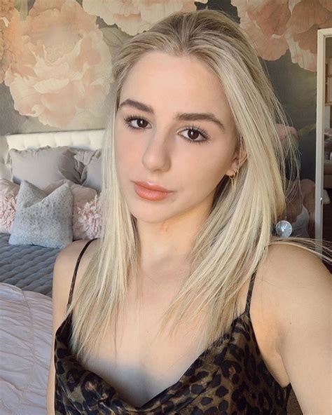 Chloé Lukasiak (@chloelukasiak) • Instagram photos and videos